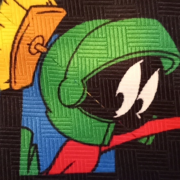 Vintage 90's Necktie Looney Tunes Stamp Collection Marvin the Martian Novelty - Picture 4 of 9